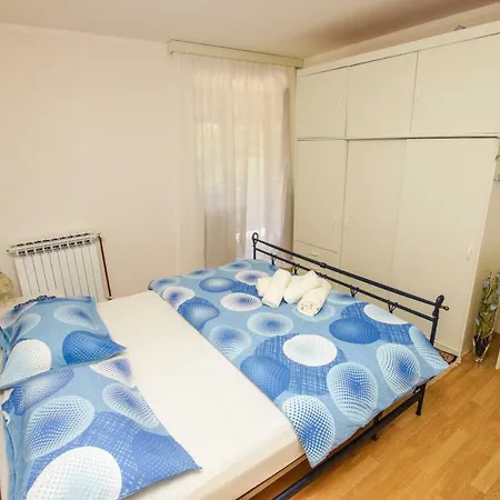 Apartment Dori